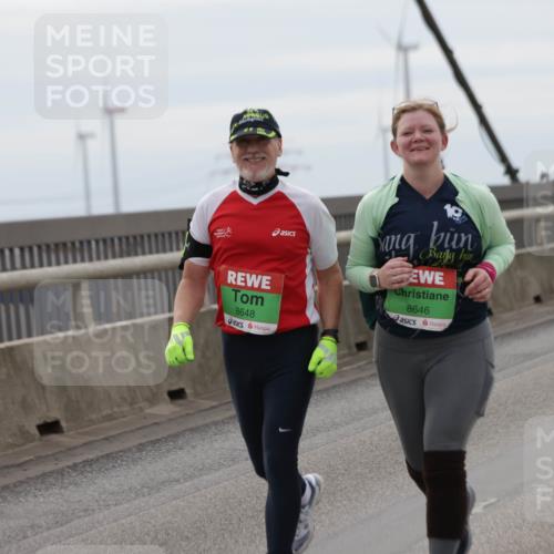 03.10.2025 - Köhlbrandbrückenlauf Jannik Wohlers http://msf.ph/oto/9140764 03.10.2025 16:12:36 Position 1 8648, 8646 meine-sportfotos.de