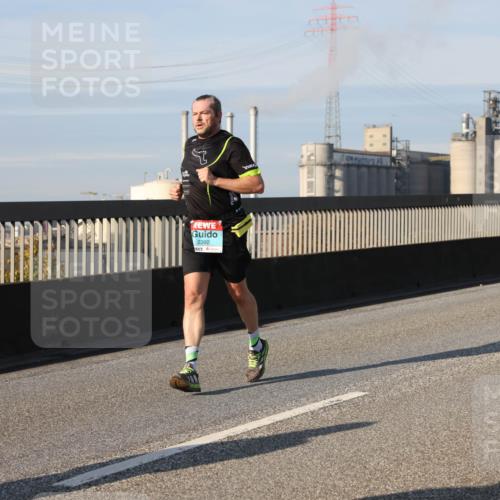 03.10.2025 - Köhlbrandbrückenlauf Lena Gebhardt http://msf.ph/oto/9140782 03.10.2025 09:58:33 Position 2 2392 meine-sportfotos.de