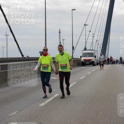 03.10.2025 - Köhlbrandbrückenlauf Jannik Wohlers http://msf.ph/oto/9140819 03.10.2025 16:12:52 Position 1  meine-sportfotos.de