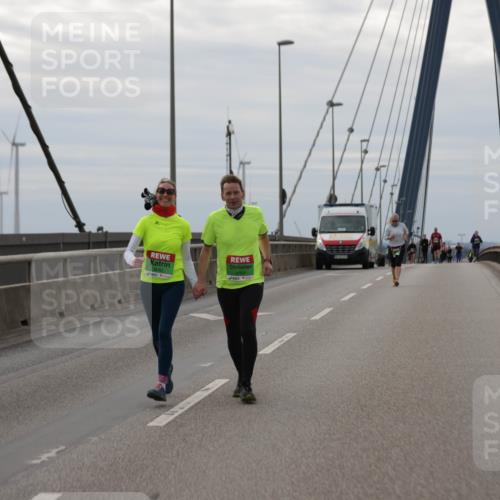 03.10.2025 - Köhlbrandbrückenlauf Jannik Wohlers http://msf.ph/oto/9140831 03.10.2025 16:12:52 Position 1  meine-sportfotos.de