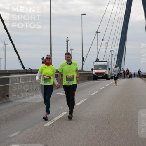 03.10.2025 - Köhlbrandbrückenlauf Jannik Wohlers http://msf.ph/oto/9140837 03.10.2025 16:12:52 Position 1  meine-sportfotos.de