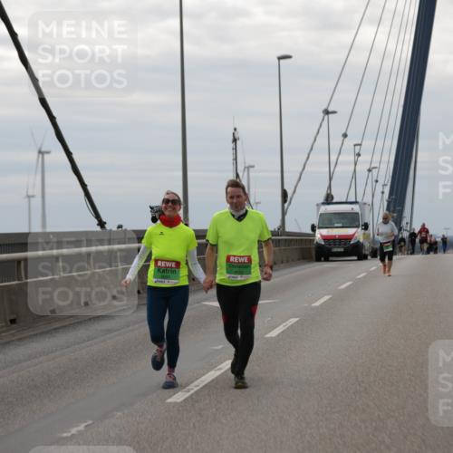 03.10.2025 - Köhlbrandbrückenlauf Jannik Wohlers http://msf.ph/oto/9140844 03.10.2025 16:12:52 Position 1  meine-sportfotos.de