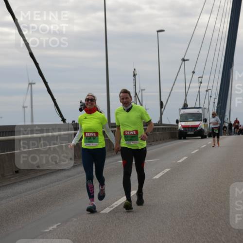 03.10.2025 - Köhlbrandbrückenlauf Jannik Wohlers http://msf.ph/oto/9140863 03.10.2025 16:12:53 Position 1 9084 meine-sportfotos.de