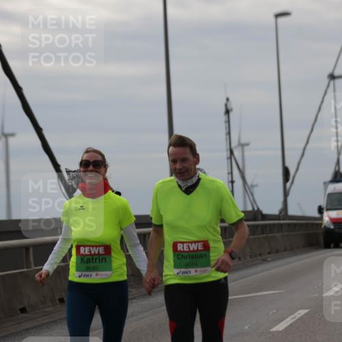 03.10.2025 - Köhlbrandbrückenlauf Jannik Wohlers http://msf.ph/oto/9140879 03.10.2025 16:12:53 Position 1 9082, 9084 meine-sportfotos.de