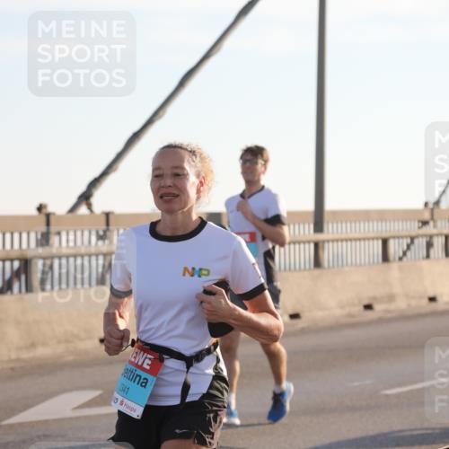 03.10.2025 - Köhlbrandbrückenlauf Yannick Fuchs http://msf.ph/oto/9141603 03.10.2025 08:26:37 Position 2 3341 meine-sportfotos.de