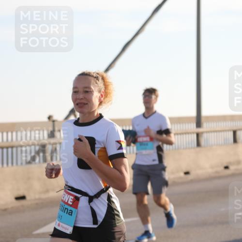 03.10.2025 - Köhlbrandbrückenlauf Yannick Fuchs http://msf.ph/oto/9141607 03.10.2025 08:26:37 Position 2 341 meine-sportfotos.de