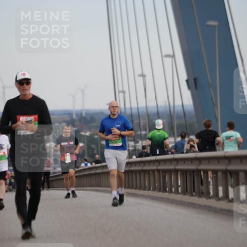 03.10.2025 - Köhlbrandbrückenlauf Jannik Wohlers http://msf.ph/oto/9141687 03.10.2025 15:39:07 Position 1  meine-sportfotos.de