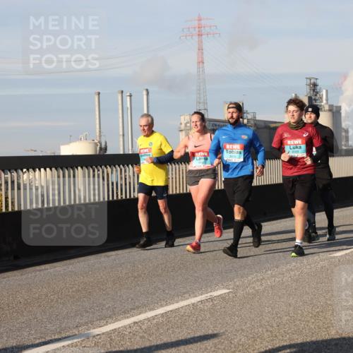 03.10.2025 - Köhlbrandbrückenlauf Lena Gebhardt http://msf.ph/oto/9141819 03.10.2025 09:59:39 Position 2 2009, 2010, 2867 meine-sportfotos.de