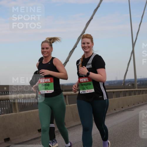 03.10.2025 - Köhlbrandbrückenlauf Jannik Wohlers http://msf.ph/oto/9141933 03.10.2025 15:39:26 Position 1 8394, 8414 meine-sportfotos.de