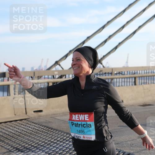 03.10.2025 - Köhlbrandbrückenlauf Yannick Fuchs http://msf.ph/oto/9141940 03.10.2025 08:27:12 Position 2 600047, 1496, 9 meine-sportfotos.de