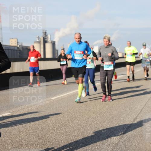 03.10.2025 - Köhlbrandbrückenlauf Lena Gebhardt http://msf.ph/oto/9142082 03.10.2025 09:59:53 Position 2 1615 meine-sportfotos.de