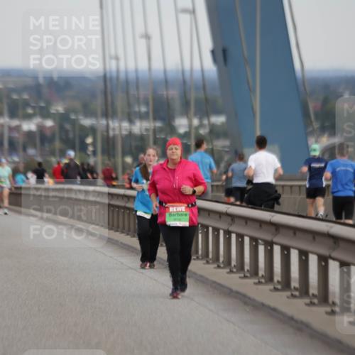 03.10.2025 - Köhlbrandbrückenlauf Jannik Wohlers http://msf.ph/oto/9142110 03.10.2025 15:41:17 Position 1 9035 meine-sportfotos.de