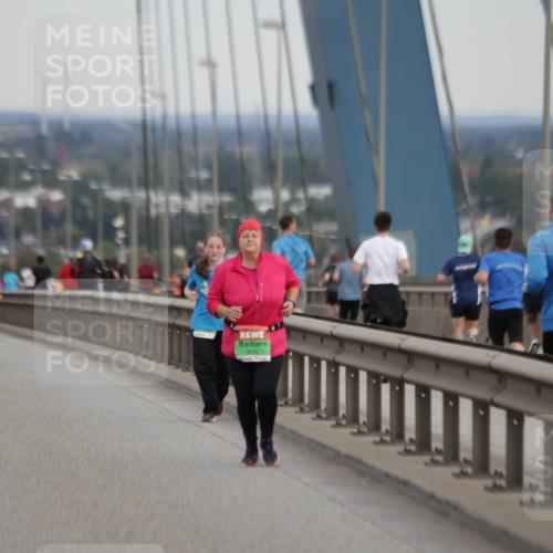 03.10.2025 - Köhlbrandbrückenlauf Jannik Wohlers http://msf.ph/oto/9142115 03.10.2025 15:41:17 Position 1  meine-sportfotos.de