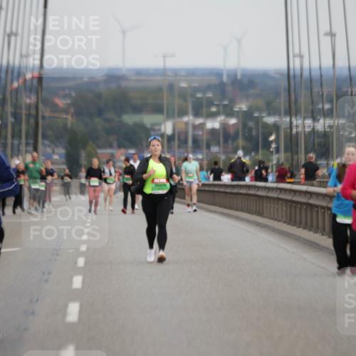 03.10.2025 - Köhlbrandbrückenlauf Jannik Wohlers http://msf.ph/oto/9142136 03.10.2025 15:41:19 Position 1  meine-sportfotos.de
