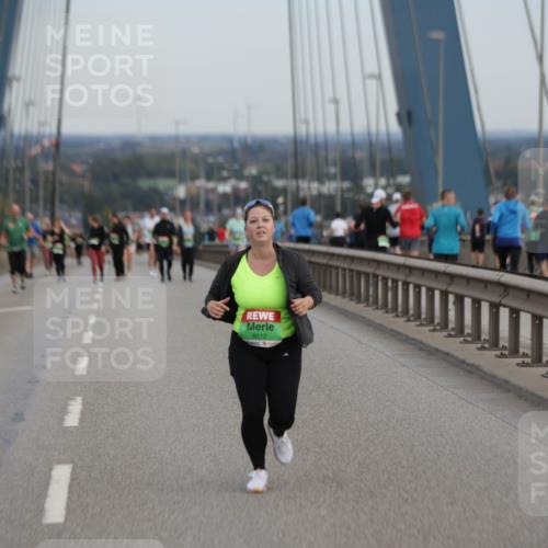 03.10.2025 - Köhlbrandbrückenlauf Jannik Wohlers http://msf.ph/oto/9142237 03.10.2025 15:41:29 Position 1 8512 meine-sportfotos.de