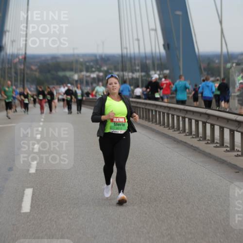 03.10.2025 - Köhlbrandbrückenlauf Jannik Wohlers http://msf.ph/oto/9142248 03.10.2025 15:41:29 Position 1 8512 meine-sportfotos.de