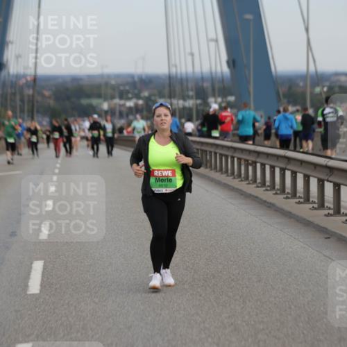 03.10.2025 - Köhlbrandbrückenlauf Jannik Wohlers http://msf.ph/oto/9142257 03.10.2025 15:41:29 Position 1 8512 meine-sportfotos.de