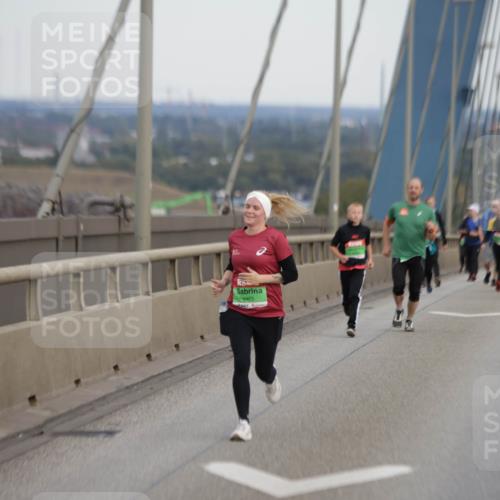 03.10.2025 - Köhlbrandbrückenlauf Jannik Wohlers http://msf.ph/oto/9142282 03.10.2025 15:41:35 Position 1 9465 meine-sportfotos.de