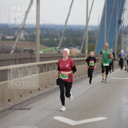 03.10.2025 - Köhlbrandbrückenlauf Jannik Wohlers http://msf.ph/oto/9142284 03.10.2025 15:41:35 Position 1 9465 meine-sportfotos.de