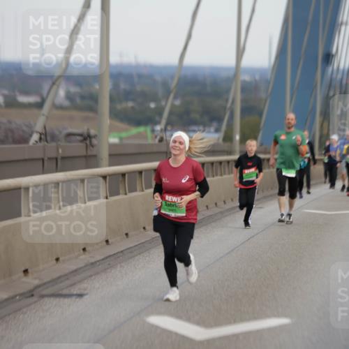 03.10.2025 - Köhlbrandbrückenlauf Jannik Wohlers http://msf.ph/oto/9142285 03.10.2025 15:41:35 Position 1 9465 meine-sportfotos.de