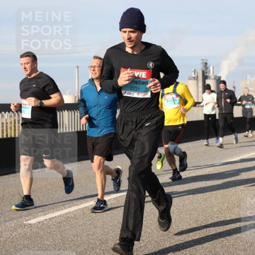 03.10.2025 - Köhlbrandbrückenlauf Lena Gebhardt http://msf.ph/oto/9142306 03.10.2025 10:00:11 Position 2 2231 meine-sportfotos.de