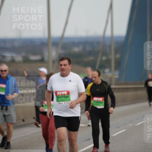 03.10.2025 - Köhlbrandbrückenlauf Jannik Wohlers http://msf.ph/oto/9142373 03.10.2025 15:41:54 Position 1 8663, 9375 meine-sportfotos.de
