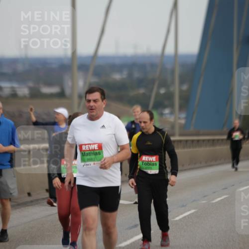 03.10.2025 - Köhlbrandbrückenlauf Jannik Wohlers http://msf.ph/oto/9142375 03.10.2025 15:41:54 Position 1 8663, 9375 meine-sportfotos.de
