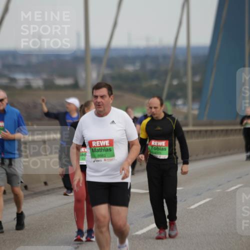 03.10.2025 - Köhlbrandbrückenlauf Jannik Wohlers http://msf.ph/oto/9142380 03.10.2025 15:41:54 Position 1 8663, 9375 meine-sportfotos.de