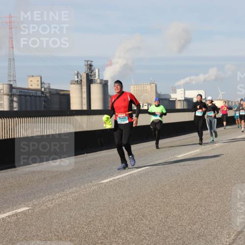 03.10.2025 - Köhlbrandbrückenlauf Lena Gebhardt http://msf.ph/oto/9142660 03.10.2025 10:00:31 Position 2  meine-sportfotos.de