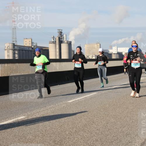 03.10.2025 - Köhlbrandbrückenlauf Lena Gebhardt http://msf.ph/oto/9142693 03.10.2025 10:00:34 Position 2 2674, 1971 meine-sportfotos.de