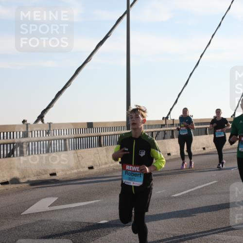 03.10.2025 - Köhlbrandbrückenlauf Yannick Fuchs http://msf.ph/oto/9142855 03.10.2025 08:29:46 Position 2 3371, 3186 meine-sportfotos.de