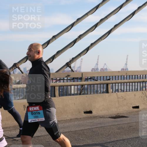 03.10.2025 - Köhlbrandbrückenlauf Yannick Fuchs http://msf.ph/oto/9142867 03.10.2025 08:29:47 Position 2 3369 meine-sportfotos.de