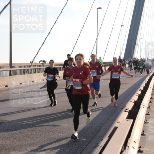 03.10.2025 - Köhlbrandbrückenlauf Yannick Fuchs http://msf.ph/oto/9143088 03.10.2025 08:30:00 Position 2 1818 meine-sportfotos.de