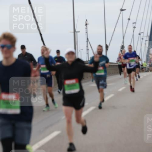 03.10.2025 - Köhlbrandbrückenlauf Jannik Wohlers http://msf.ph/oto/9143126 03.10.2025 15:44:23 Position 1  meine-sportfotos.de