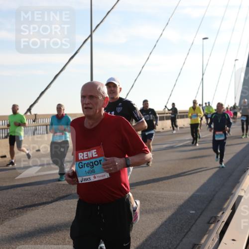 03.10.2025 - Köhlbrandbrückenlauf Yannick Fuchs http://msf.ph/oto/9143335 03.10.2025 08:30:15 Position 2 1498 meine-sportfotos.de