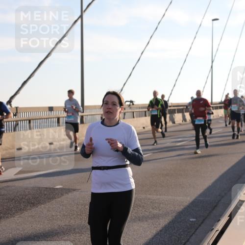 03.10.2025 - Köhlbrandbrückenlauf Yannick Fuchs http://msf.ph/oto/9143404 03.10.2025 08:30:22 Position 2  meine-sportfotos.de