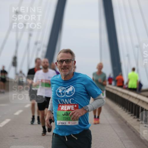 03.10.2025 - Köhlbrandbrückenlauf Jannik Wohlers http://msf.ph/oto/9143434 03.10.2025 15:44:46 Position 1 7283 meine-sportfotos.de