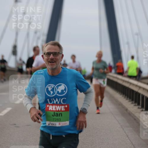 03.10.2025 - Köhlbrandbrückenlauf Jannik Wohlers http://msf.ph/oto/9143440 03.10.2025 15:44:46 Position 1 7283 meine-sportfotos.de