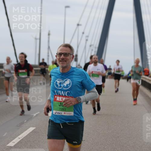 03.10.2025 - Köhlbrandbrückenlauf Jannik Wohlers http://msf.ph/oto/9143463 03.10.2025 15:44:47 Position 1 7283 meine-sportfotos.de