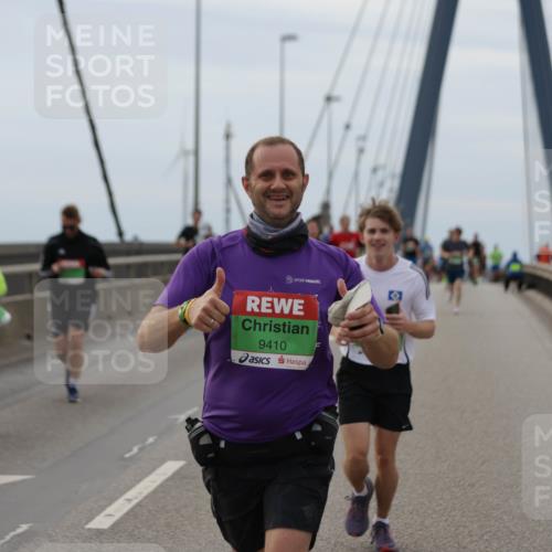 03.10.2025 - Köhlbrandbrückenlauf Jannik Wohlers http://msf.ph/oto/9143572 03.10.2025 15:44:55 Position 1 9410 meine-sportfotos.de