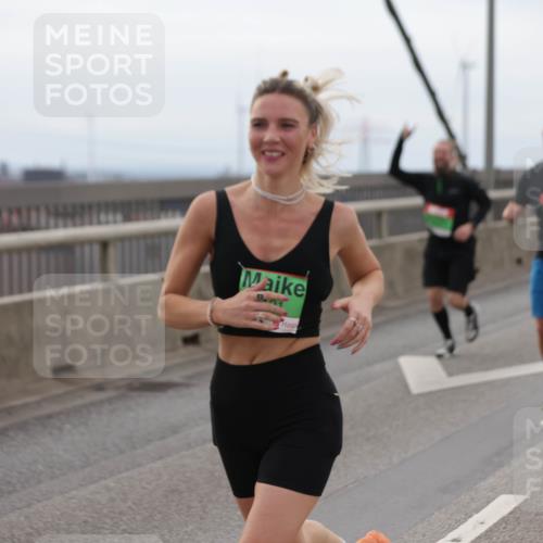 03.10.2025 - Köhlbrandbrückenlauf Jannik Wohlers http://msf.ph/oto/9143877 03.10.2025 15:45:13 Position 1  meine-sportfotos.de