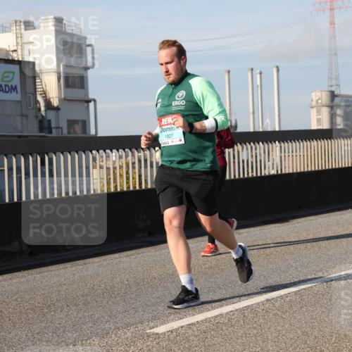 03.10.2025 - Köhlbrandbrückenlauf Lena Gebhardt http://msf.ph/oto/9143917 03.10.2025 10:01:42 Position 2 1827 meine-sportfotos.de