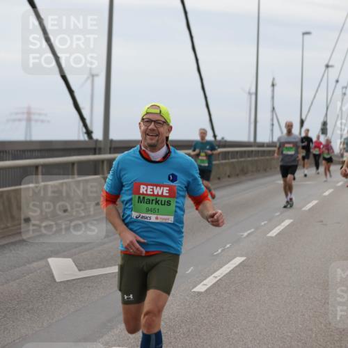 03.10.2025 - Köhlbrandbrückenlauf Jannik Wohlers http://msf.ph/oto/9143930 03.10.2025 15:45:15 Position 1 9451, 9140 meine-sportfotos.de