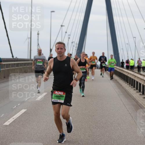 03.10.2025 - Köhlbrandbrückenlauf Jannik Wohlers http://msf.ph/oto/9143951 03.10.2025 15:45:16 Position 1 9110 meine-sportfotos.de