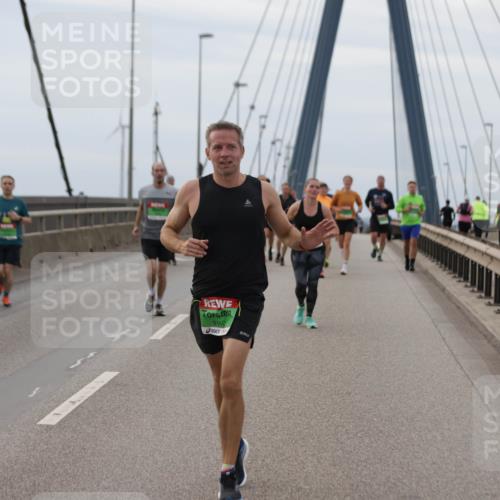 03.10.2025 - Köhlbrandbrückenlauf Jannik Wohlers http://msf.ph/oto/9143955 03.10.2025 15:45:16 Position 1 9110, 2 meine-sportfotos.de