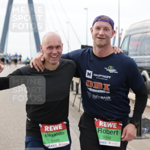 03.10.2025 - Köhlbrandbrückenlauf Jannik Wohlers http://msf.ph/oto/9144288 03.10.2025 15:45:33 Position 1 16, 2025, 9349, 9348, 2848 meine-sportfotos.de