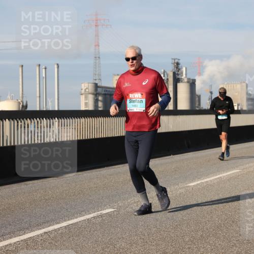 03.10.2025 - Köhlbrandbrückenlauf Lena Gebhardt http://msf.ph/oto/9144546 03.10.2025 10:02:14 Position 2 1483 meine-sportfotos.de
