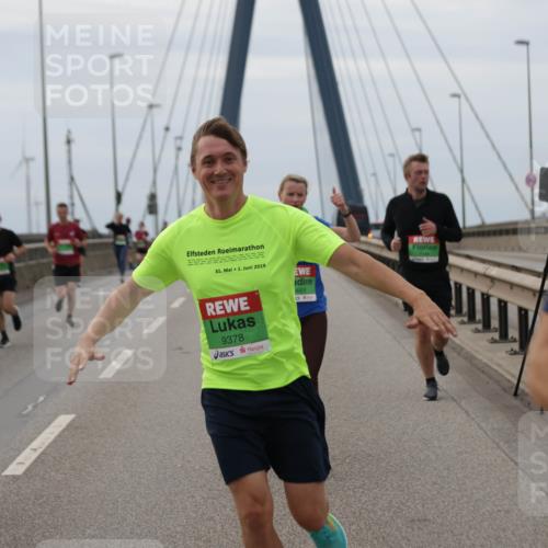 03.10.2025 - Köhlbrandbrückenlauf Jannik Wohlers http://msf.ph/oto/9144592 03.10.2025 15:45:59 Position 1 31, 1, 2019, 9378, 601 meine-sportfotos.de