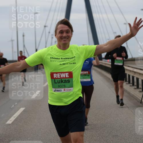 03.10.2025 - Köhlbrandbrückenlauf Jannik Wohlers http://msf.ph/oto/9144603 03.10.2025 15:45:59 Position 1 31, 1, 2019, 9378 meine-sportfotos.de
