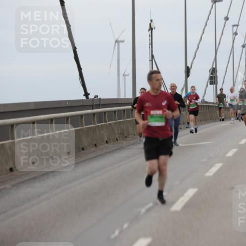 03.10.2025 - Köhlbrandbrückenlauf Jannik Wohlers http://msf.ph/oto/9144625 03.10.2025 15:46:01 Position 1  meine-sportfotos.de